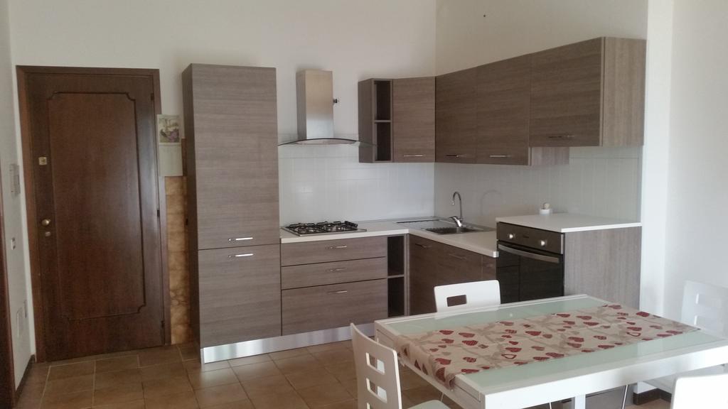 Appartamento Dellea Luino Exterior photo